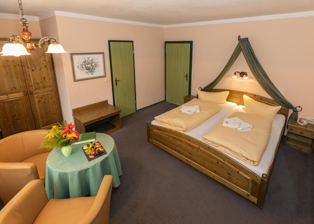 Waldgasthof & Hotel Am Sauwald Tannenberg Bagian luar foto